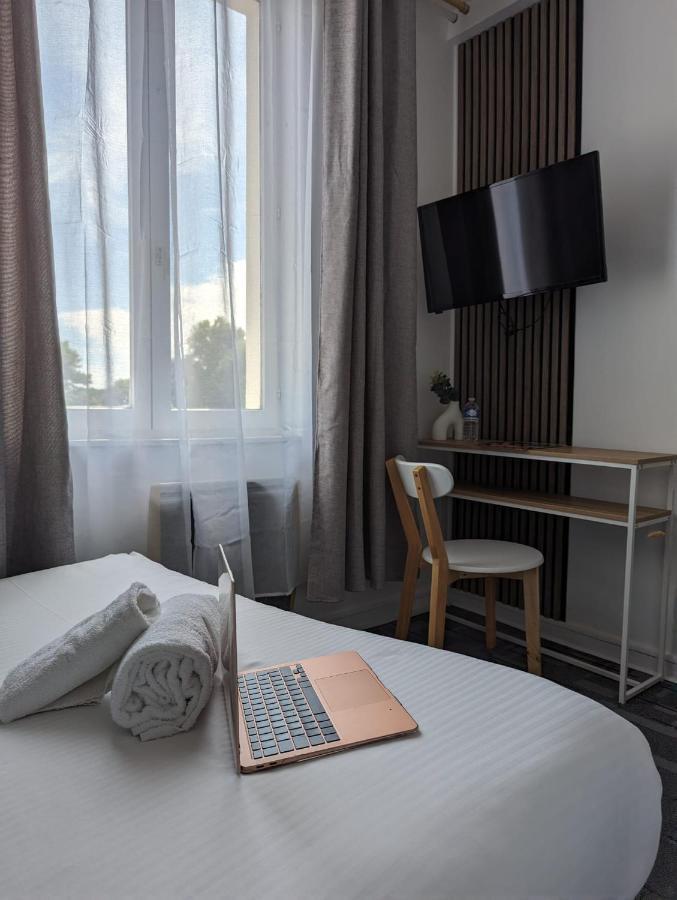 ברנאי Hotel Le Lion D'Or מראה חיצוני תמונה