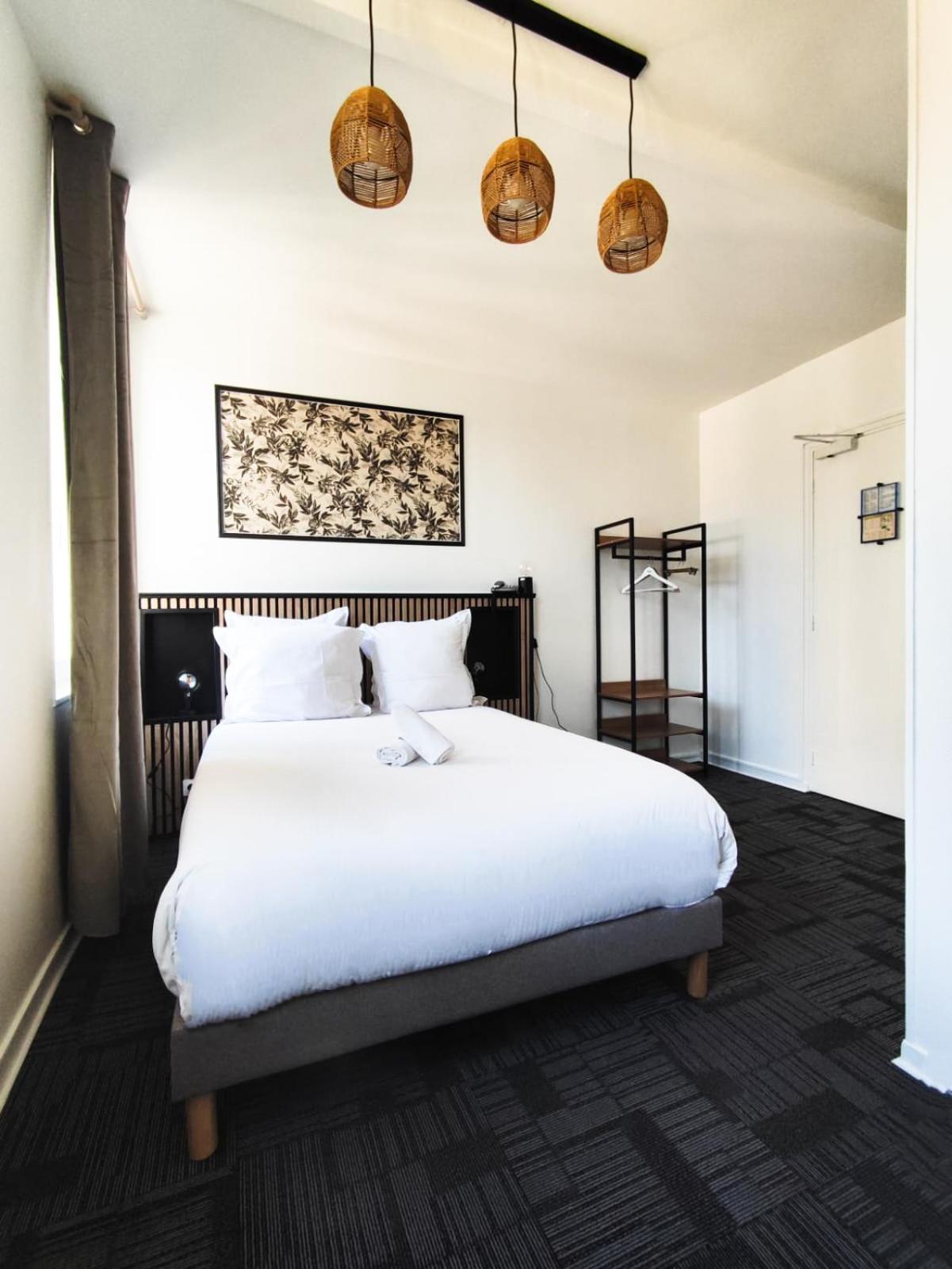 ברנאי Hotel Le Lion D'Or מראה חיצוני תמונה