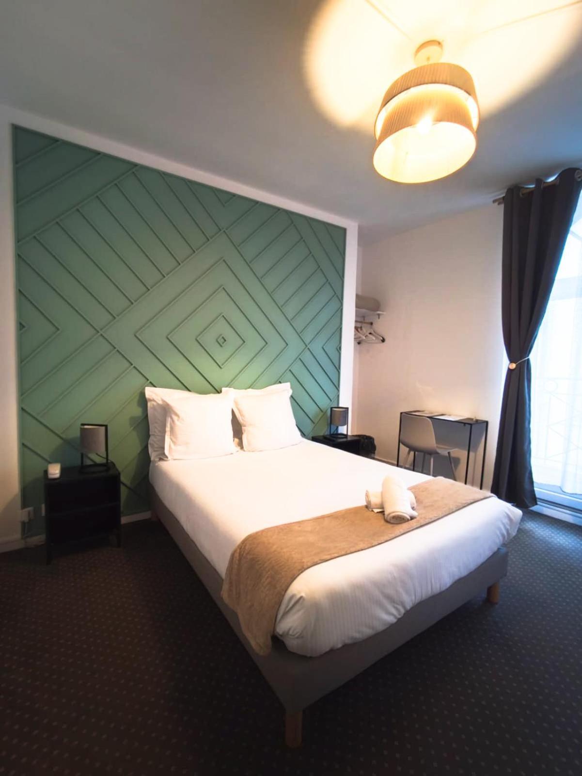 ברנאי Hotel Le Lion D'Or מראה חיצוני תמונה