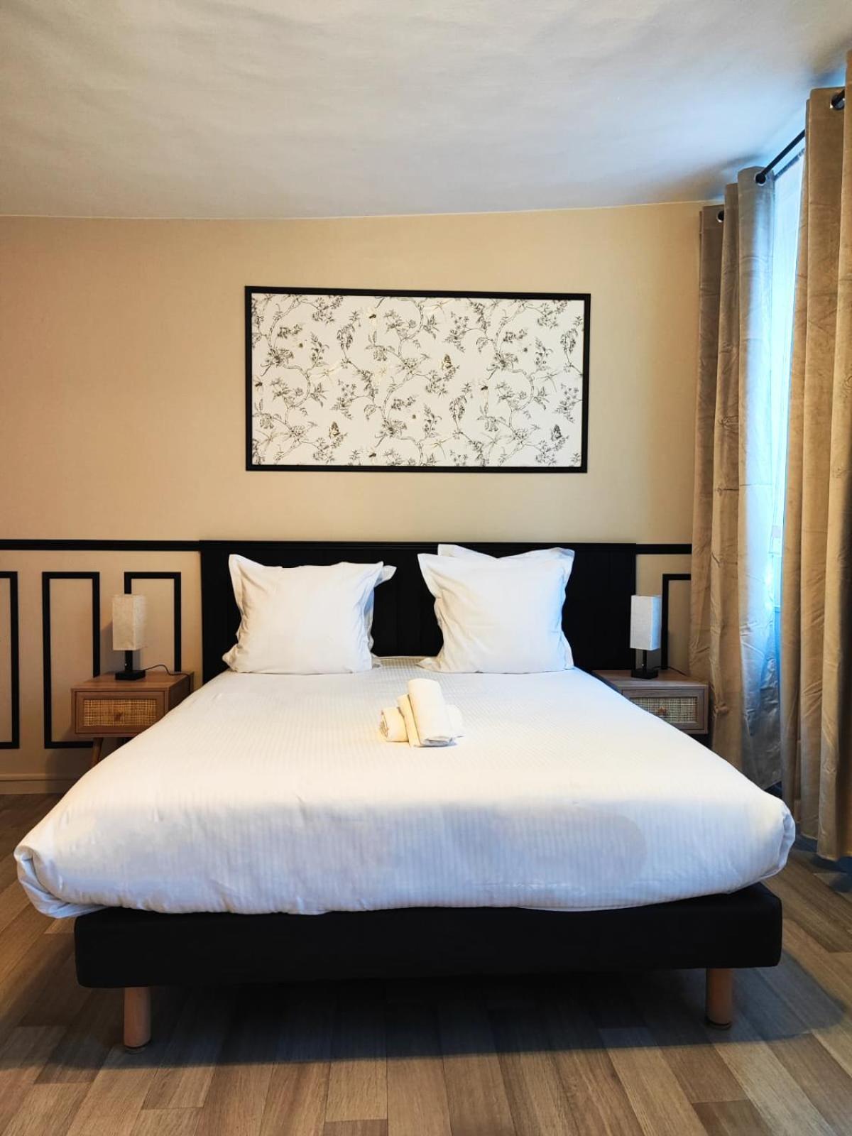 ברנאי Hotel Le Lion D'Or מראה חיצוני תמונה