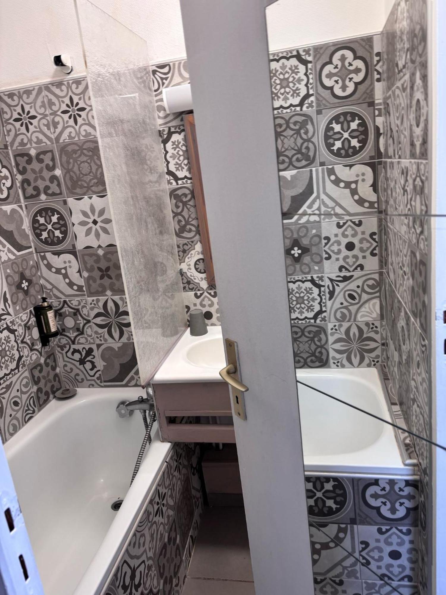ברנאי Hotel Le Lion D'Or מראה חיצוני תמונה
